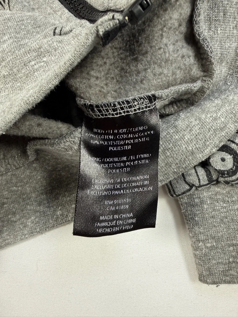 STAR WARS Boys Hoodie Jacket 4T Gray Graphic‎ Sherpa Lined Cozy Streetwear